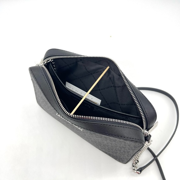 Michael Kors Large EW Chain Crossbody Bag Black - Picture 6 of 8